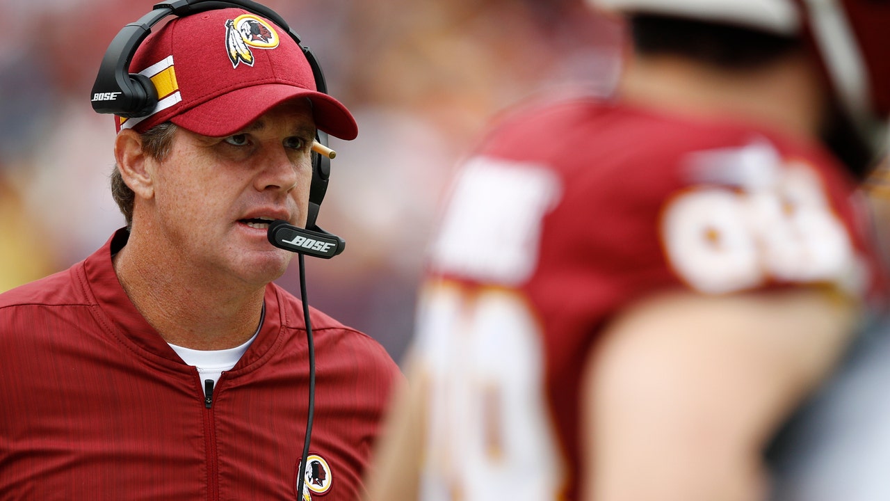 Red-hot Texans visit Redskins in meeting of division leaders